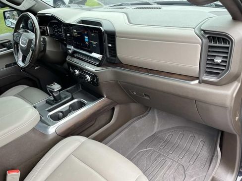 Used 2023 GMC Sierra 1500 SLT w/ SLT Premium Package AWD/4WD image 21