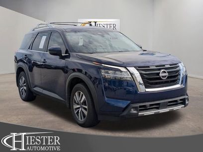 Used 2022 Nissan Pathfinder SL