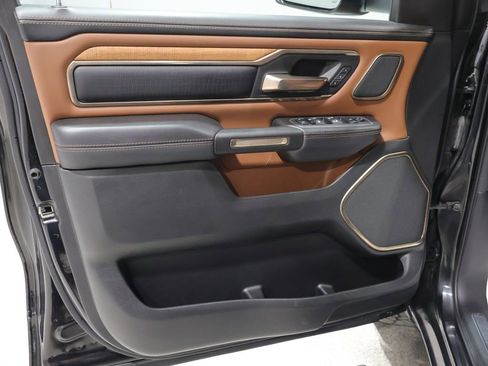 Used 2023 RAM 1500 Limited AWD/4WD image 13