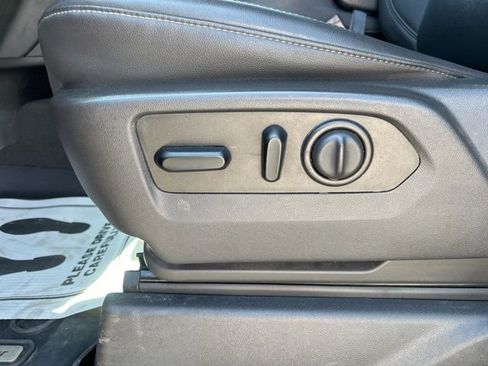 Used 2021 Chevrolet Silverado 2500 LTZ image 16