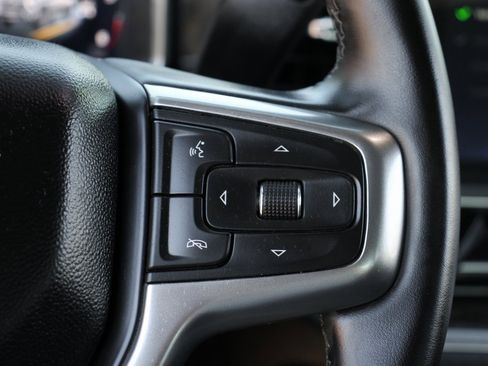 Used 2025 Chevrolet Silverado 2500 LT w/ Convenience Package image 22