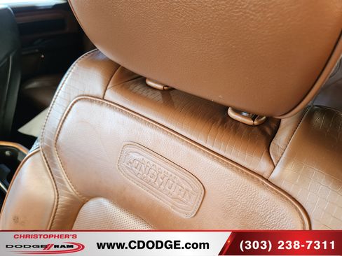 Used 2019 RAM 1500 Laramie Longhorn w/ Body-Colour Bumper Group AWD/4WD image 17
