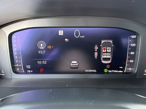 Used 2022 Honda Civic Touring image 27