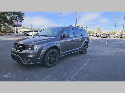 Used 2015 Dodge Journey SXT w/ Flexible Seating Group image 20