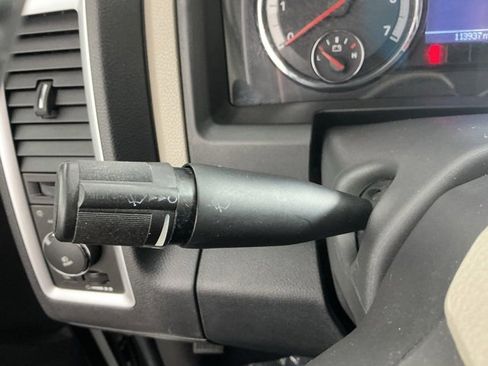 Used 2012 RAM 1500 Big Horn image 33