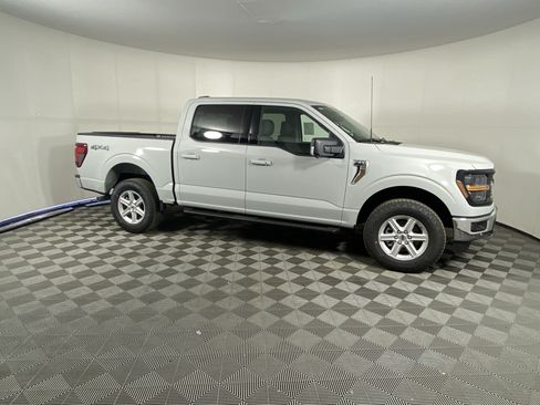 New 2026 Ford F150 XLT w/ Equipment Group 302A MID AWD/4WD image 6