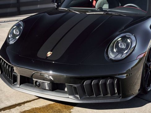 Used 2026 Porsche 911 Carrera GTS w/ Premium Package image 6