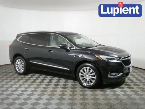 Used 2021 Buick Enclave Essence w/ Sound and Sites Package image 1