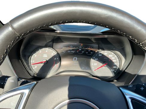 Used 2018 Chevrolet Camaro SS RWD image 12