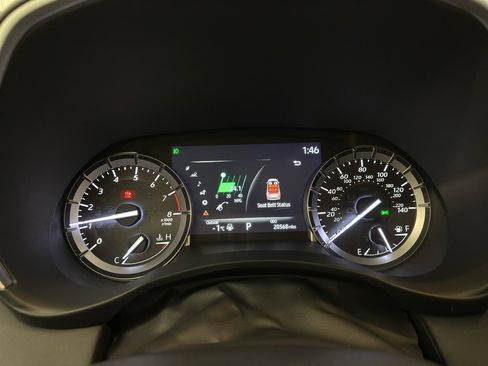 Used 2022 Toyota Highlander XLE image 29