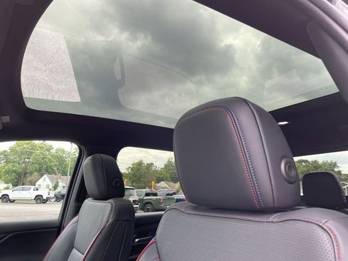 Used 2024 Chevrolet Silverado EV RST image 7