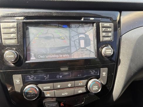 Used 2015 Nissan Rogue SV w/ SV Premium Package AWD/4WD image 21
