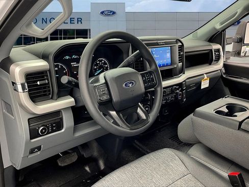 New 2026 Ford F350 XL w/ XL Chrome Package image 7