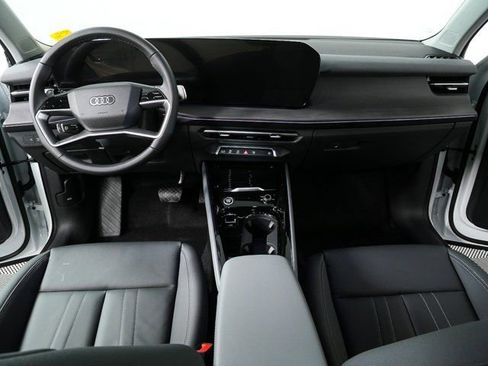 New 2026 Audi Q3 quattro 2.0T image 18