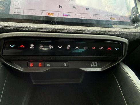 New 2026 Jeep Cherokee Laredo AWD/4WD image 22
