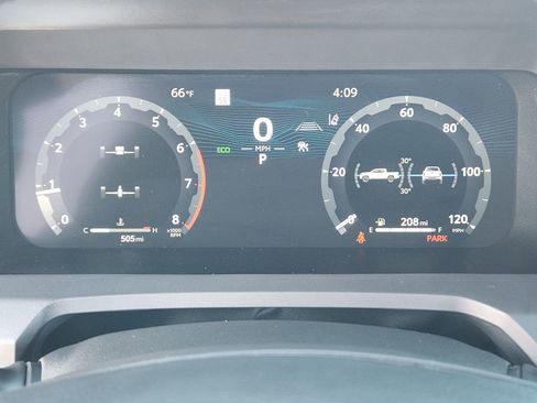 Used 2025 Toyota Tacoma Limited image 20