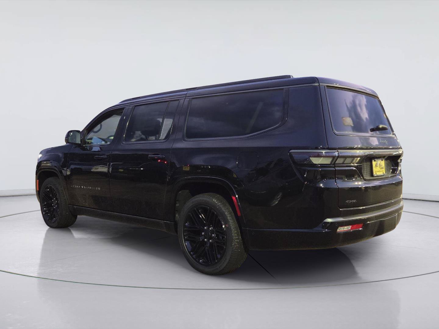 New 2026 Jeep Grand Wagoneer L Limited AWD/4WD image 4