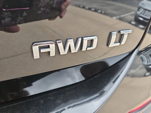 Used 2024 Chevrolet Equinox LT AWD/4WD image 24