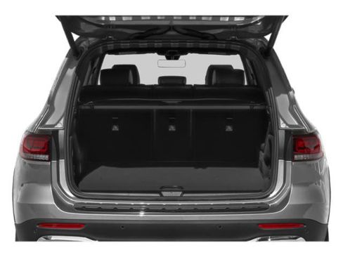 Used 2023 Mercedes-Benz GLB 250 4MATIC image 11