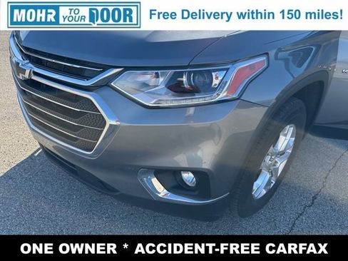 Used 2021 Chevrolet Traverse LT image 37