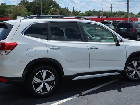 Used 2019 Subaru Forester Touring AWD/4WD image 5