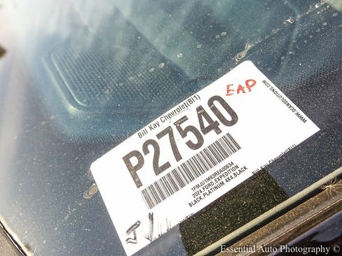 Used 2024 Ford Expedition Platinum image 36