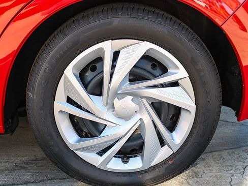 New 2025 Subaru Impreza 2.0i image 10