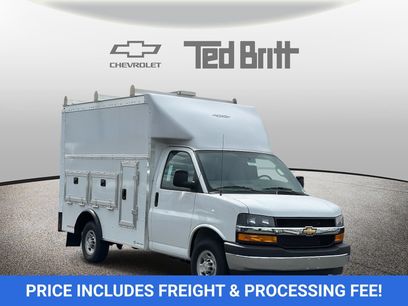 New 2025 Chevrolet Express 3500 w/ Power Convenience Package