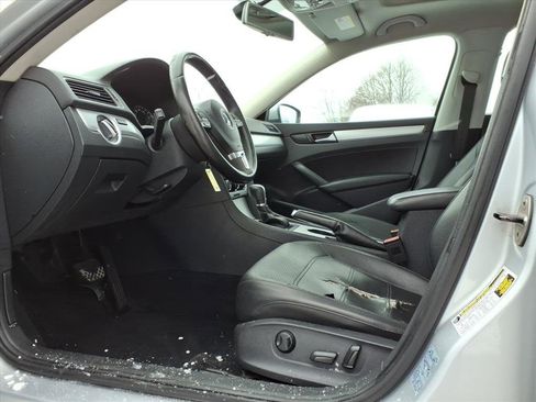 Used 2013 Volkswagen Passat 2.5 SE image 10