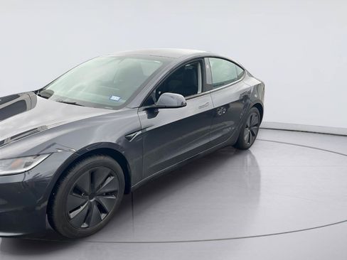 Used 2025 Tesla Model 3 RWD image 4