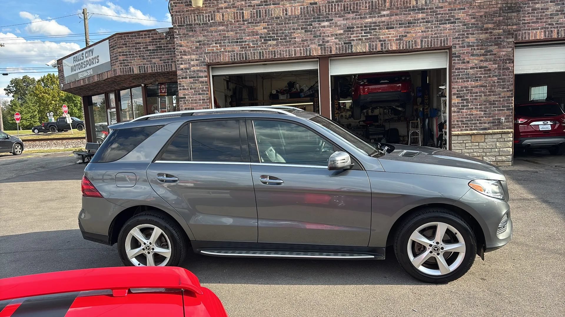 Used 2018 Mercedes-Benz GLE 350 4MATIC image 19