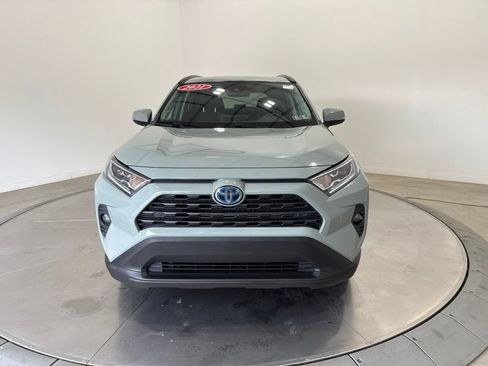 Used 2021 Toyota RAV4 XLE Premium AWD/4WD image 2