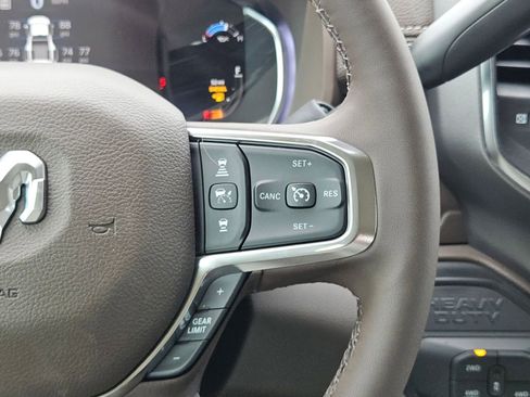 New 2026 RAM 3500 Laramie AWD/4WD image 21