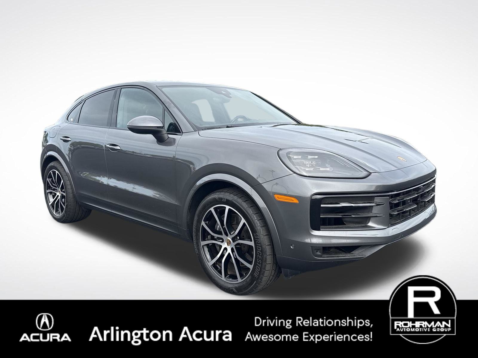 Used 2024 Porsche Cayenne Coupe AWD/4WD image 2