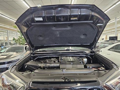 Used 2018 Toyota 4Runner Limited RWD image 38