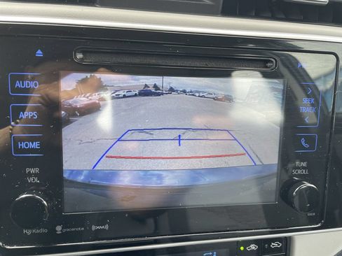 Used 2017 Toyota Corolla LE w/ LE Premium Package FWD image 20