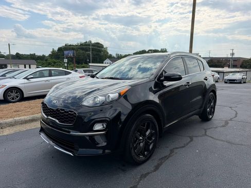 Used 2020 Kia Sportage S FWD image 3