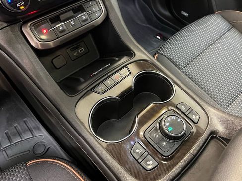 Used 2022 GMC Acadia AT4 w/ Trailering Package image 24