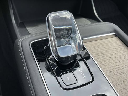 New 2026 Volvo XC60 B5 Plus w/ Protection Package Premier image 23