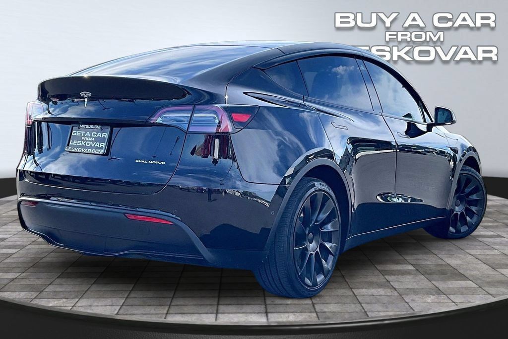 Used 2022 Tesla Model Y Long Range AWD/4WD image 13