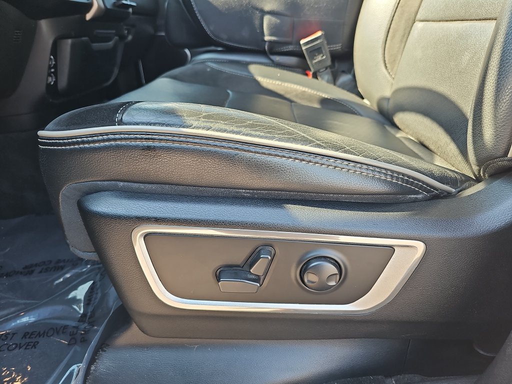Used 2022 RAM 1500 Laramie AWD/4WD image 28