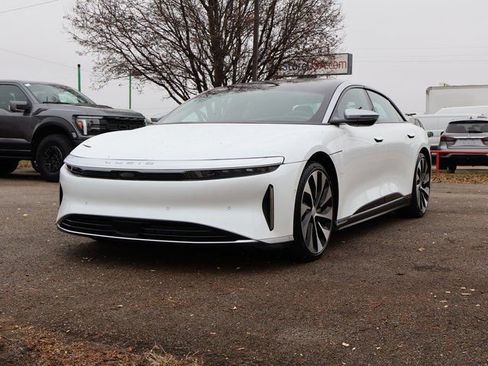 Used 2022 Lucid Air Grand Touring image 4