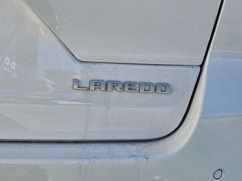 New 2025 Jeep Grand Cherokee 4WD image 27