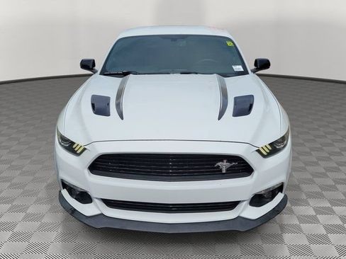 Used 2016 Ford Mustang GT Premium RWD image 2