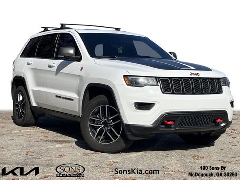 Used 2020 Jeep Grand Cherokee Trailhawk image 1