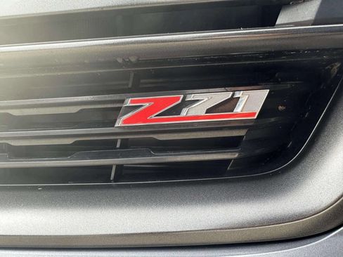 Used 2019 Chevrolet Colorado Z71 image 9