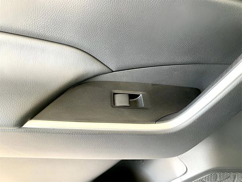 Used 2023 Toyota RAV4 LE image 18