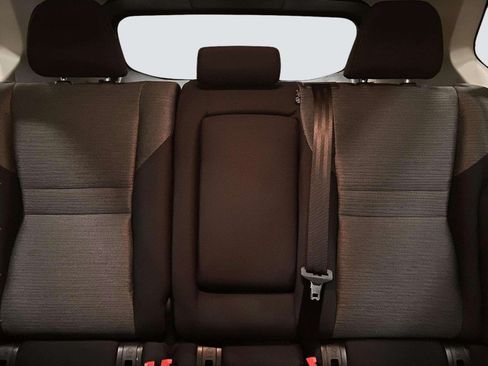 Used 2022 Nissan Rogue SV FWD image 27