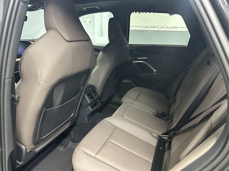 Used 2026 Audi Q5 Prestige AWD/4WD image 3