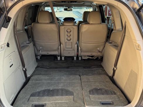 Used 2016 Honda Odyssey Touring image 40